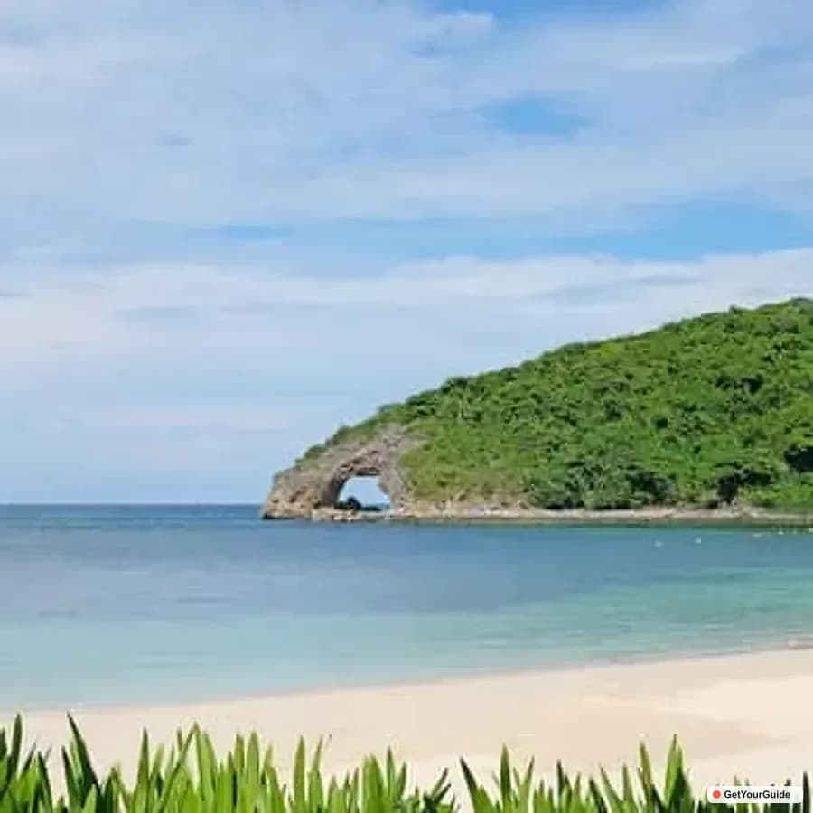 Boracay Private Land Tour and Lunch with Seaview