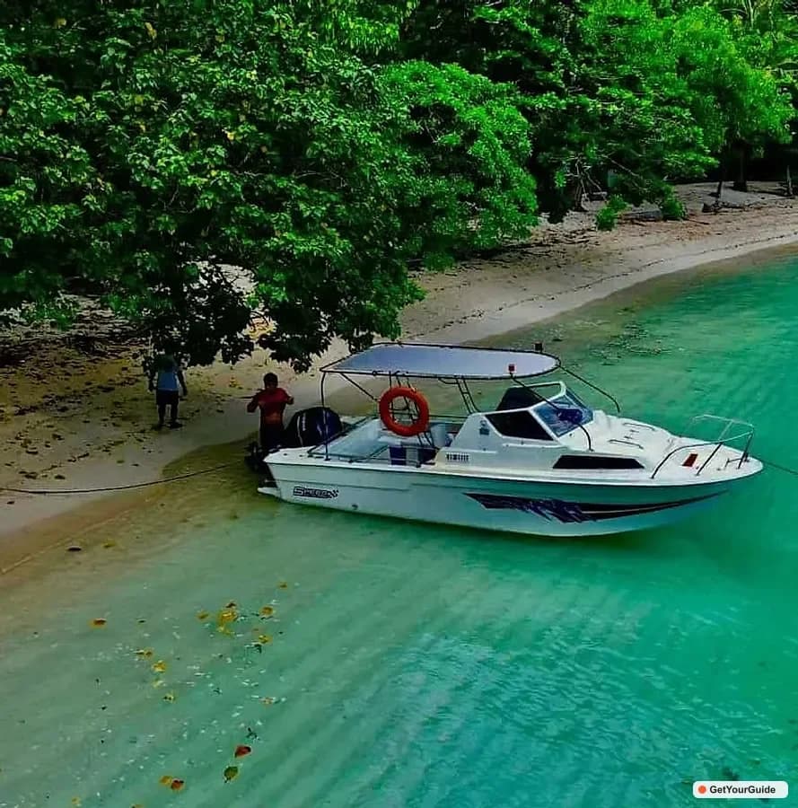 El Nido Cadlao Lagoon and Beaches Tour A&C by Speedboat