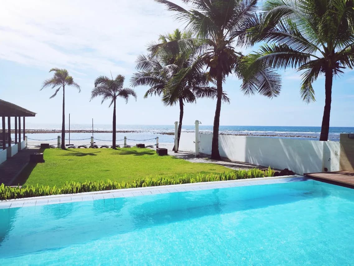 Brizo Hotel &amp; Beach Resort
