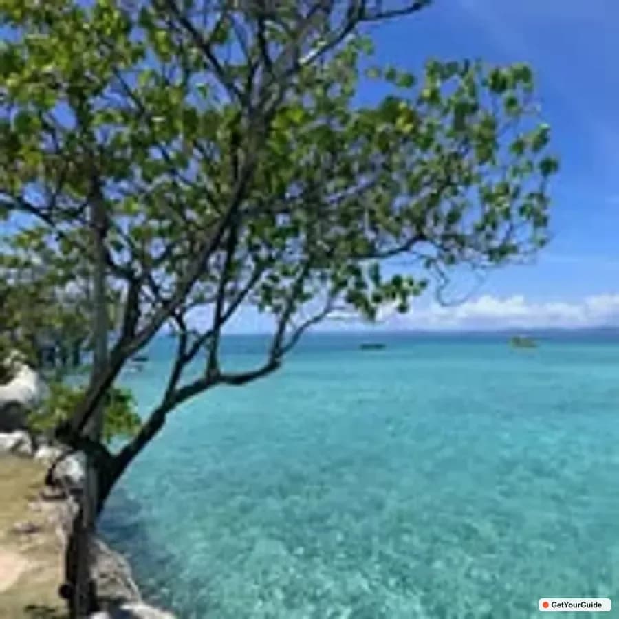 Mactan Island Hopping Private Tour with Lunch - Guide