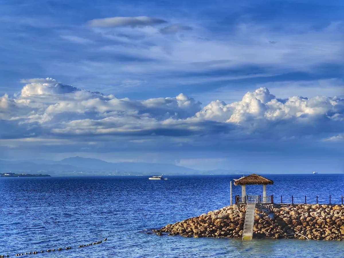 Mactan Sunset Dinner Cruise with Live Music