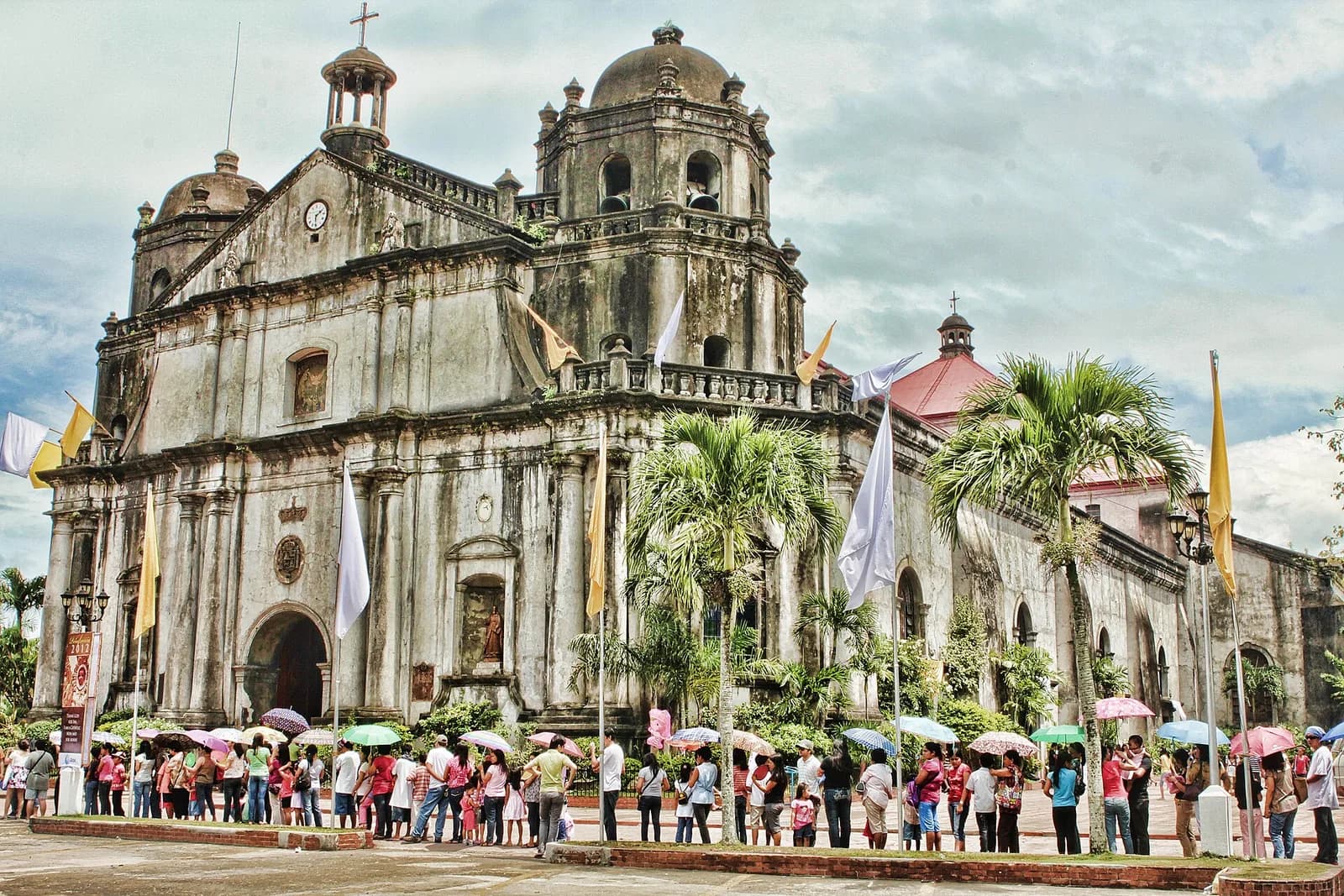Naga City, Bicol: Travel Guide to the Heart of Camarines Sur