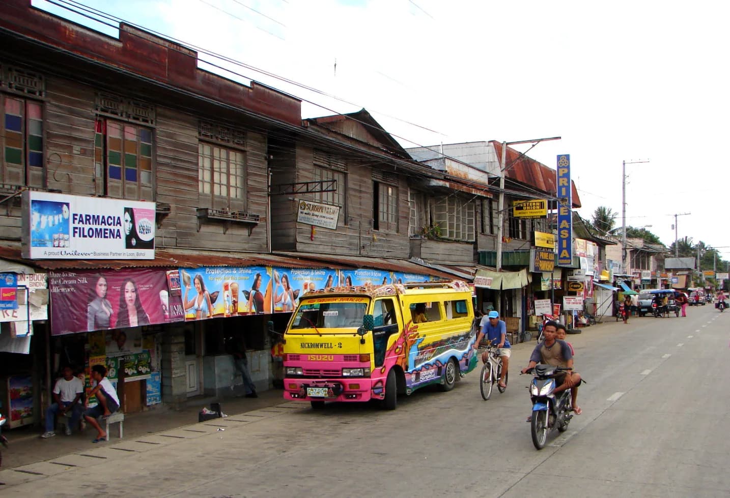 Renting a Scooter in the Philippines: 2026 Guide