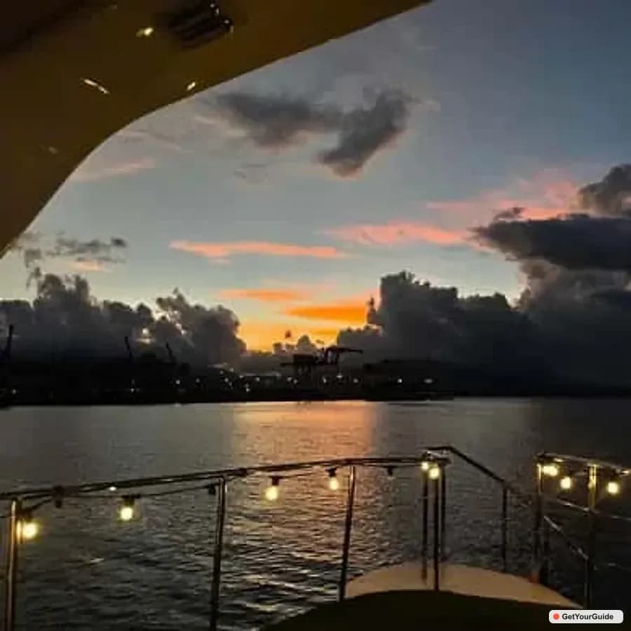 Subic Sunset Dinner Yacht Cruise from Manila