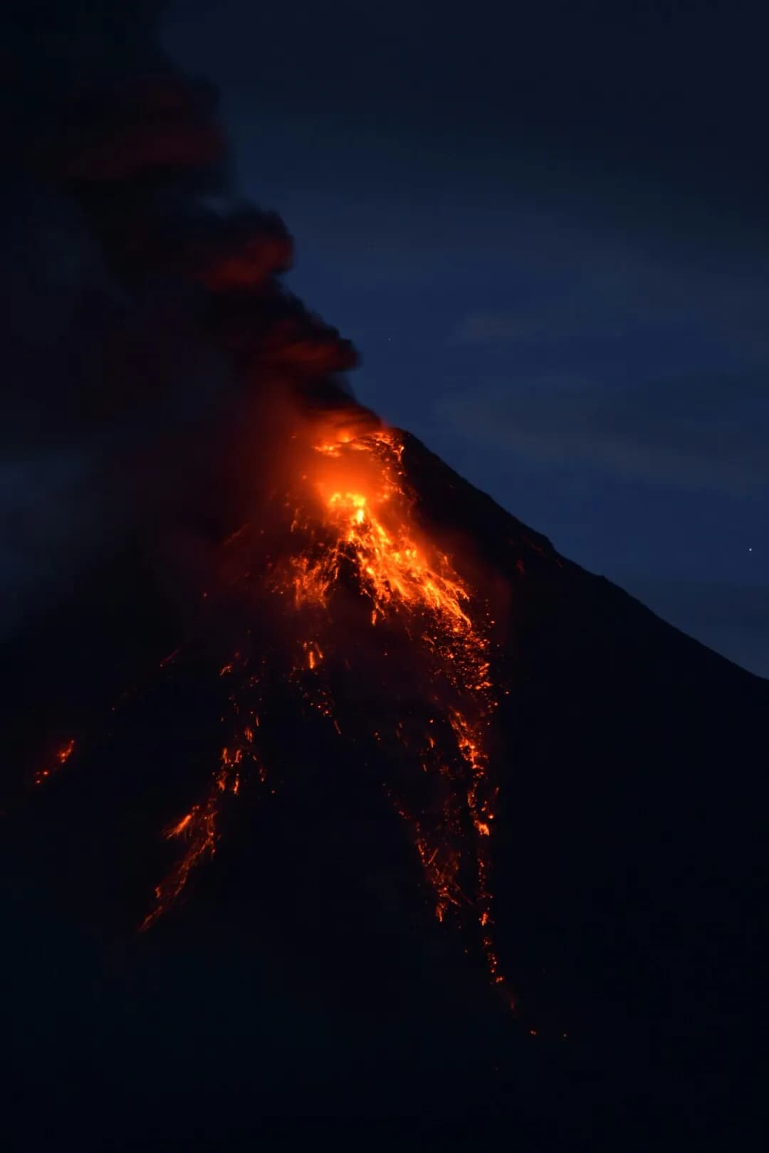 Philippine Volcano Alert Levels, Read Properly: What Levels 0 to 5 Mean for Your Trip