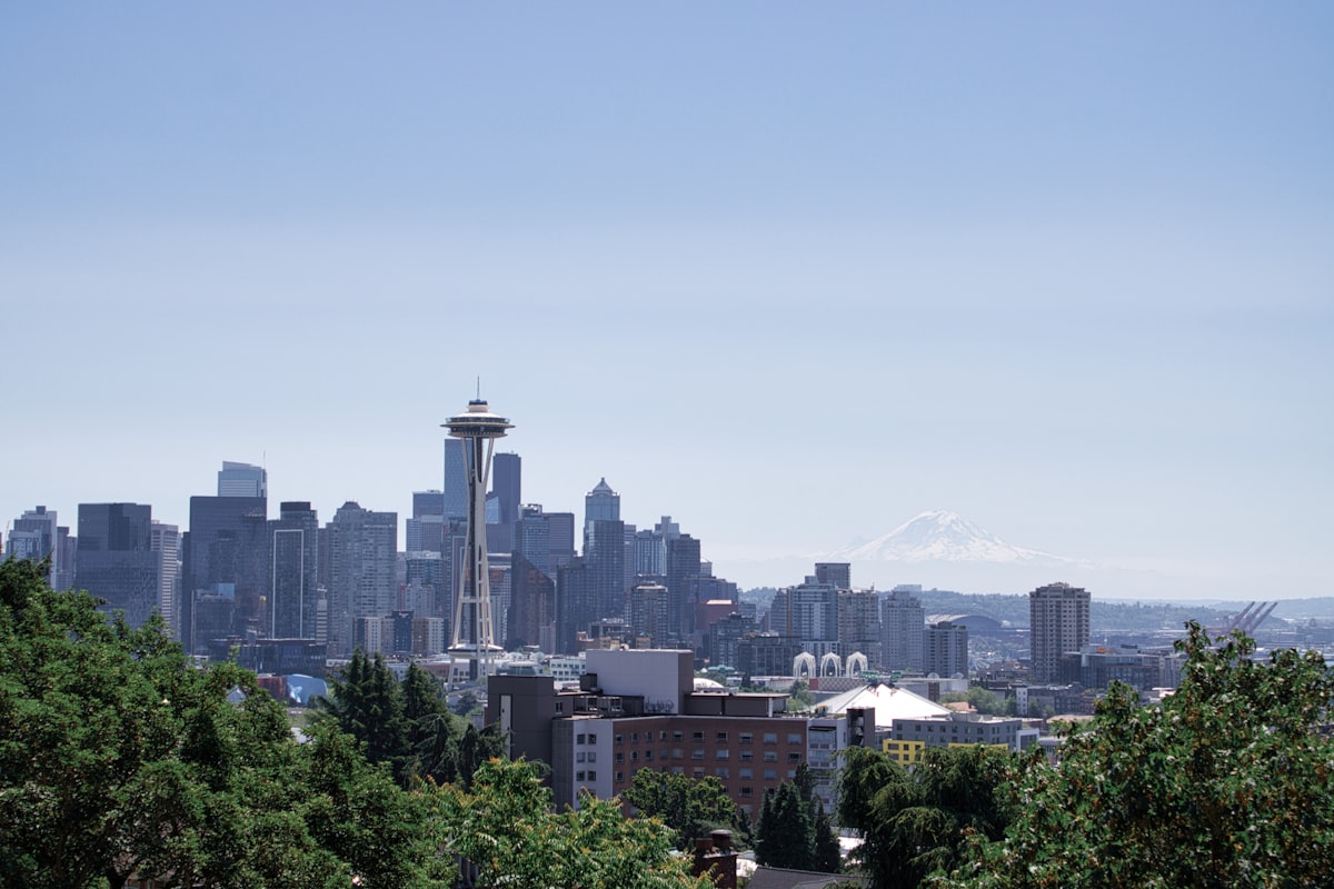 Mountain Home (AR) city skyline