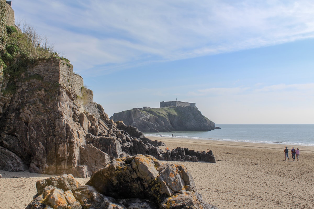 Tenby beach promenade