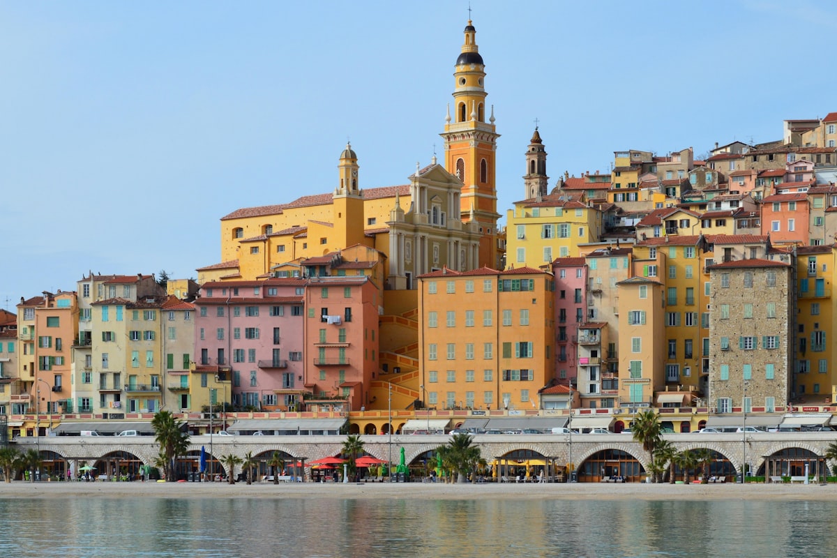 Saint-Remy-de-Provence city skyline