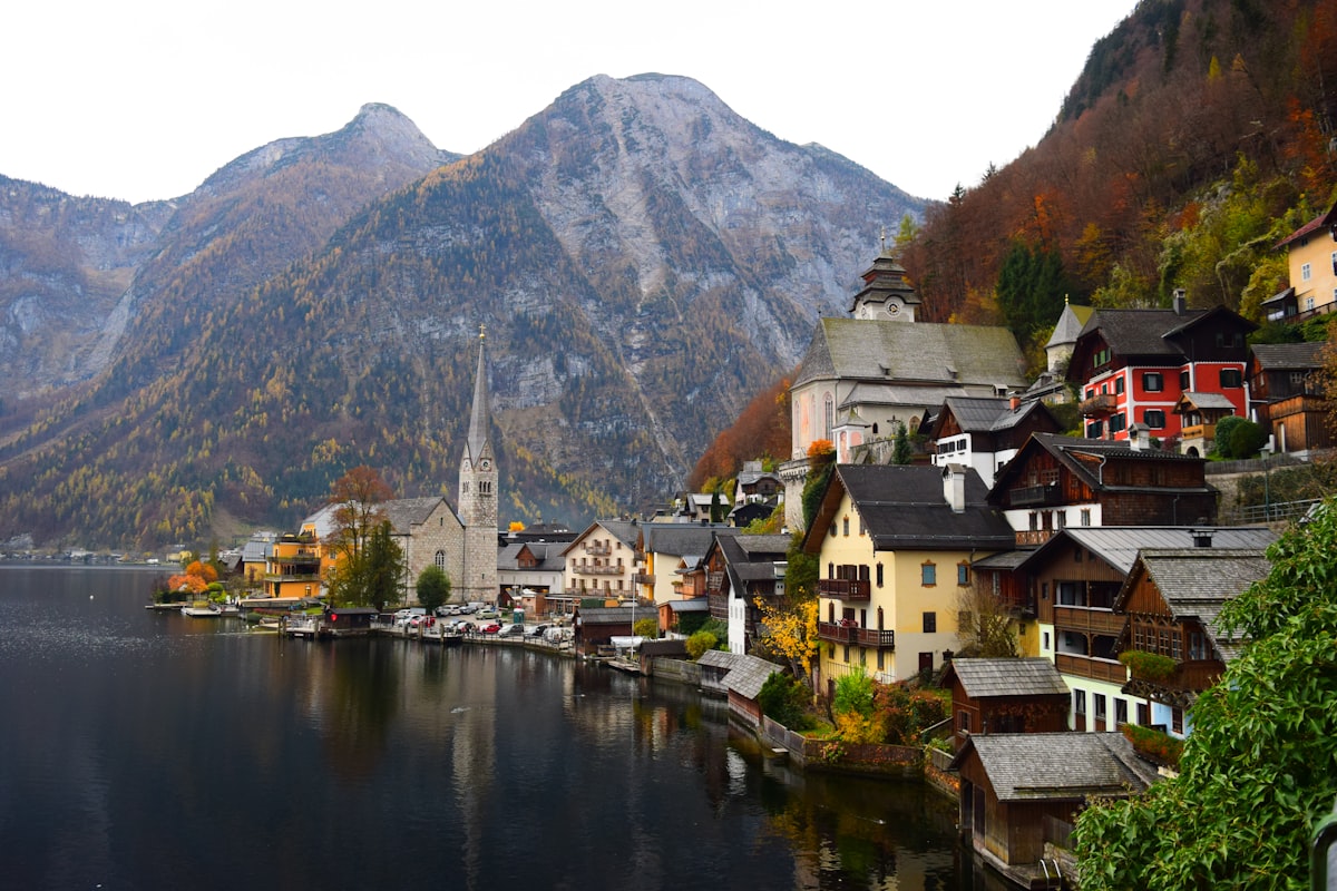 Fuschl am See autumn foliage