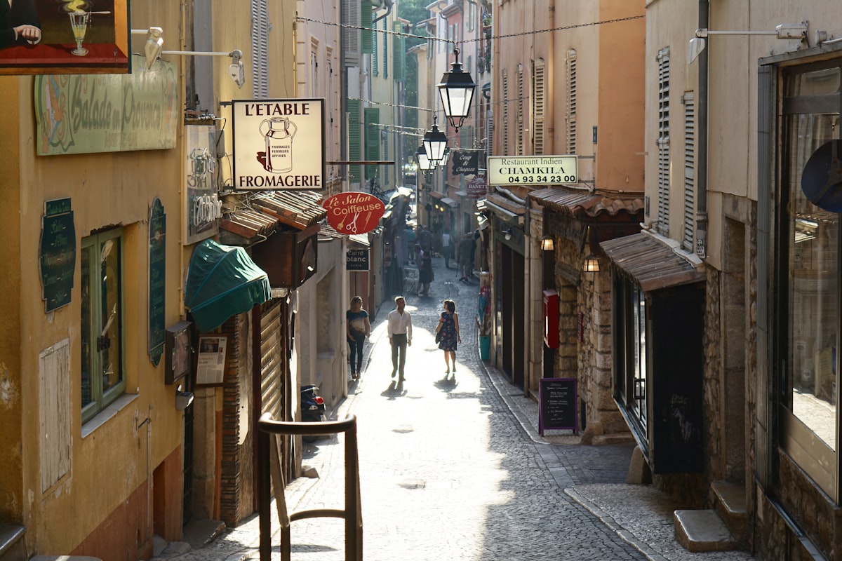 Rians street scene