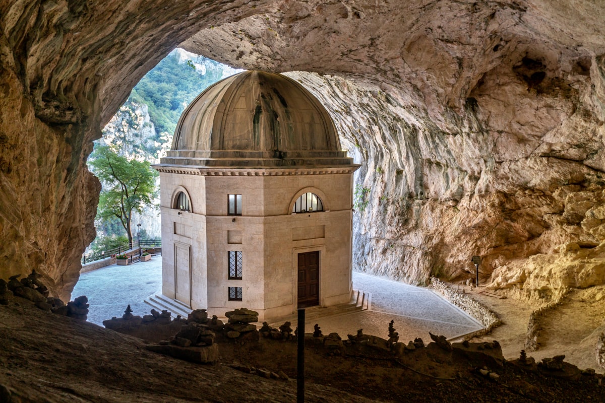 famous landmark in Genga