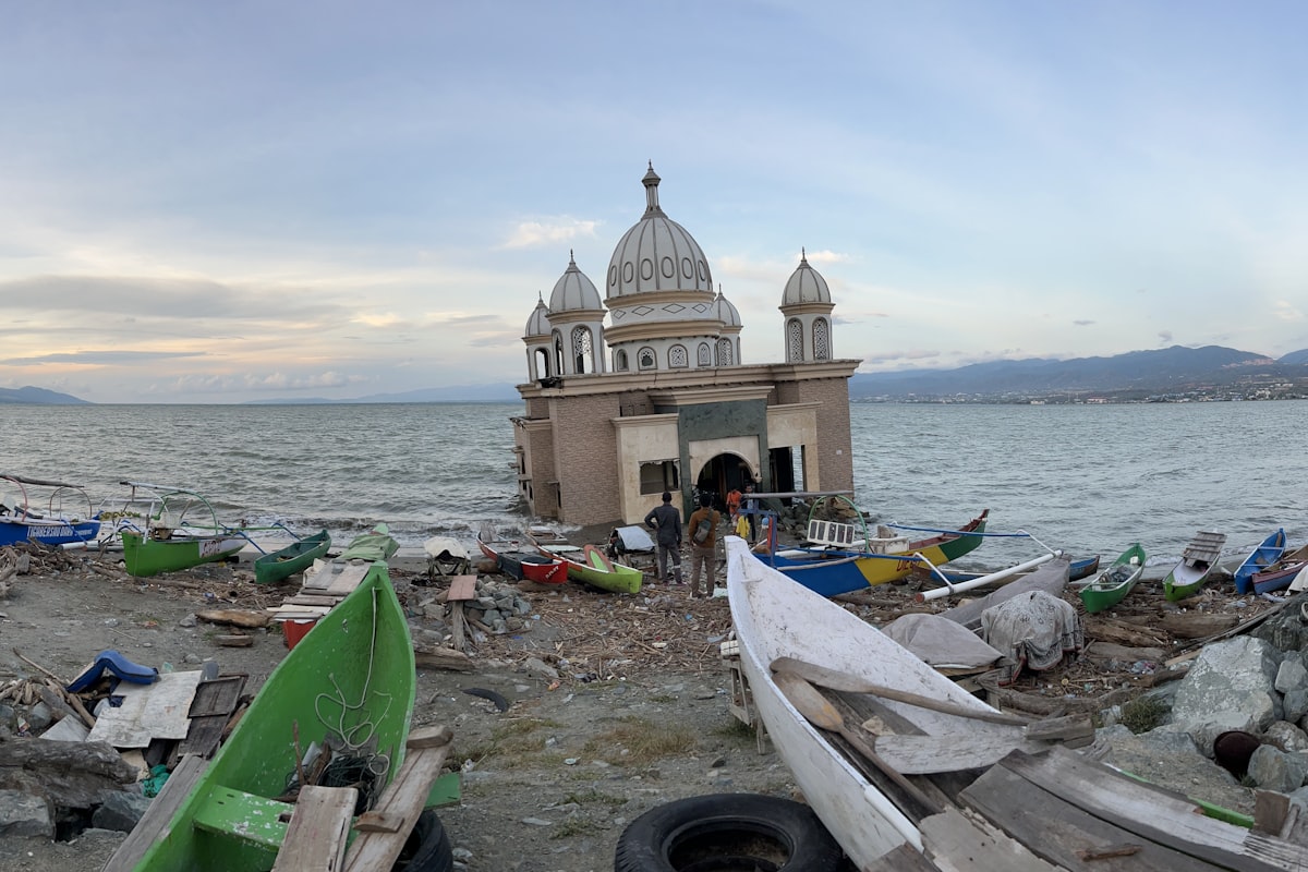 famous landmark in Palu
