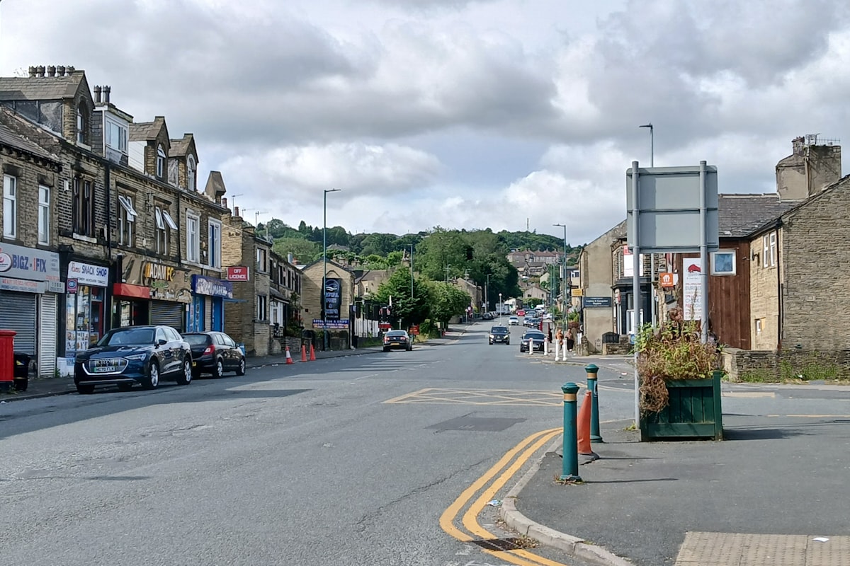 Clophill street scene