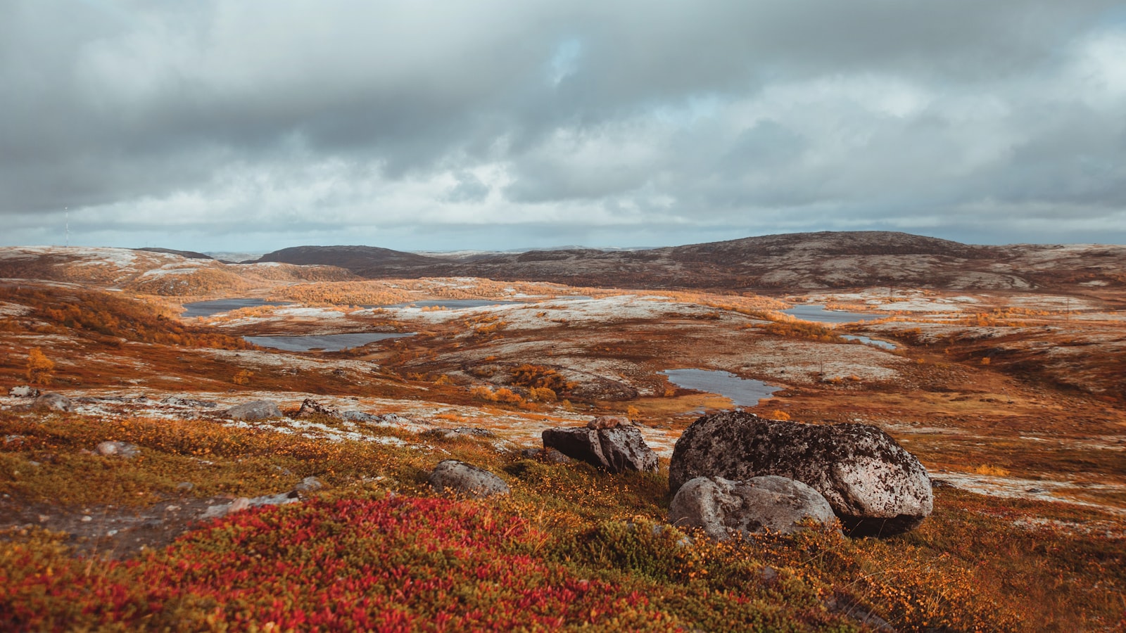 Murmansk Travel Guide 2026: Best Time, Attractions & Culture
