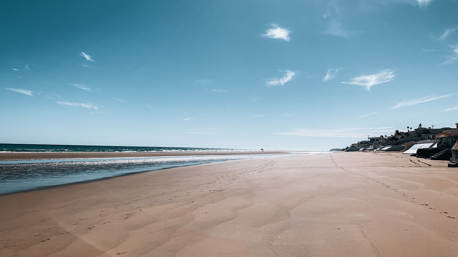 Puerto Penasco Travel Guide 2026: Best Time, Attractions & Food