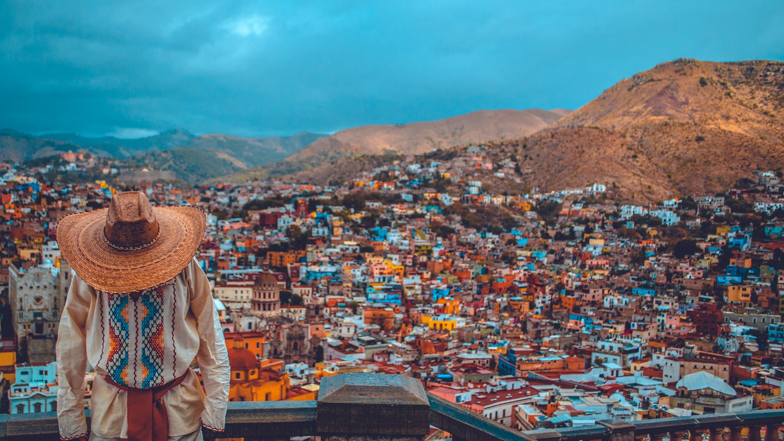 Reguengos De Monsaraz Travel Guide 2026: Best Time, Attractions & Food