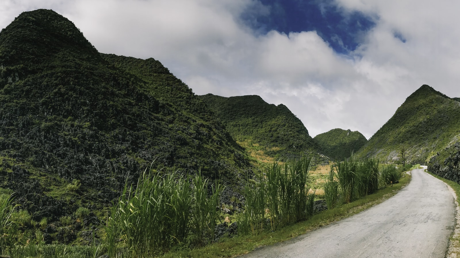 Van Giang Travel Guide 2026: Best Time, Attractions & Food