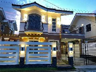 SUNTRUST VERONA with JACUZZI/VILLAGE POOL