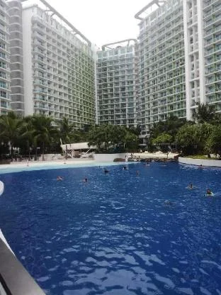 Azure Condominium Resort Staycation — Valencia Philippines