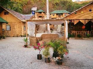 Floresitas Beach Resort