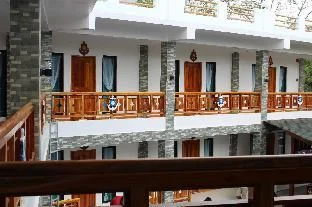 Alona Mariners Resort