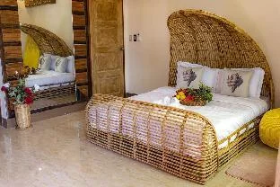 Couple Suite Room (overlooking sea view)