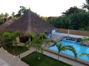 Apartment with pool near Alona