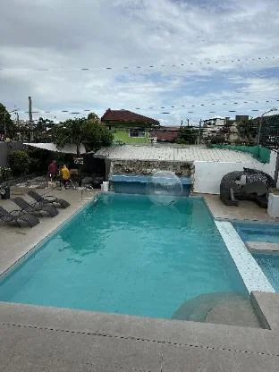 ENTIRE IN LAGUNA 3 ROOMS 20-30 PAX not hotspring