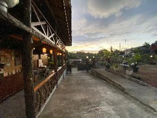 MS Residence San Juan La Union Cheerful House