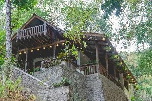 Hilltop Cabin – Beach Access Stay in Lobo, Batangas