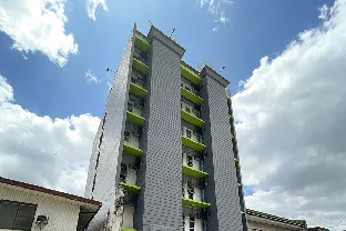 H Hotel Quezon City