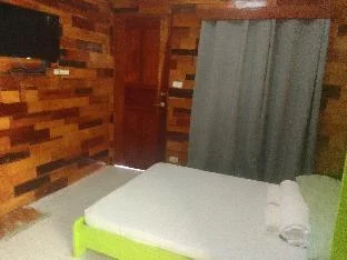 Woodland Inn
