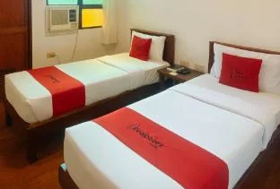 RedDoorz Plus @ Balai Sofia Bed & Breakfast
