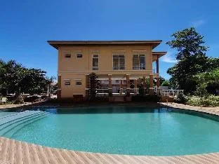 Fully Furnished Condo Unit