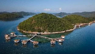 Sunlight Ecotourism Island Resort