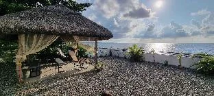 MaisonBlanche Villa Pagudpud