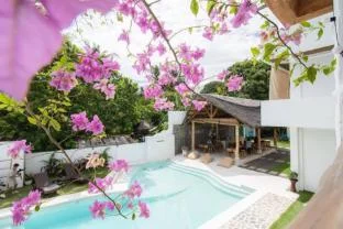 E-Fun Dive Resort