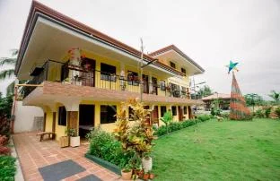 Villa Lourdes Resort