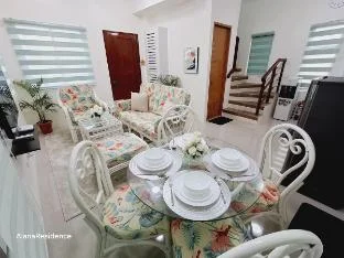 Vacation Home near Airport & White Sand Beaches