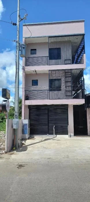 Lorraine Suites