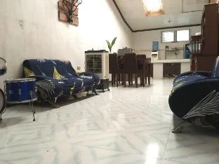 Fully-furnished w/ Wi-Fi @ Nabs