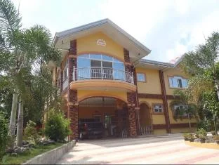 Sunny Hills Resort-Huge Batangas Guesthouse w/Pool