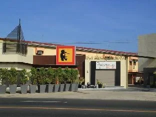 One Serenata Hotel General Trias