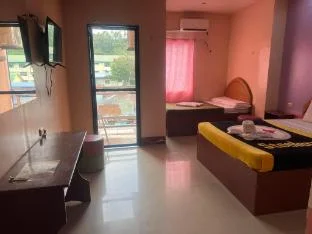 Rielena Plaza Hotel and Suites