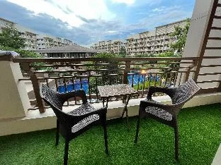 MaRoy’s Suite (Near NAIA w/Parking+Fiber Internet) — Valencia Philippines