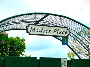 Madie's Place B&B with Private Pool in Santa Rosa