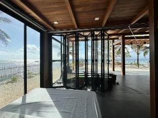 Sinag — Beachfront Cabin
