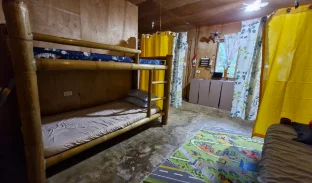 J Travel Trail Inn