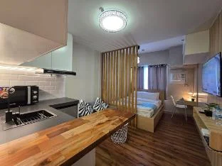 1BR Suite Ridgewood Towers Near BGC Airport #RW17