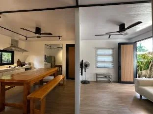 Sunnyside Beach House (B) -Elyu